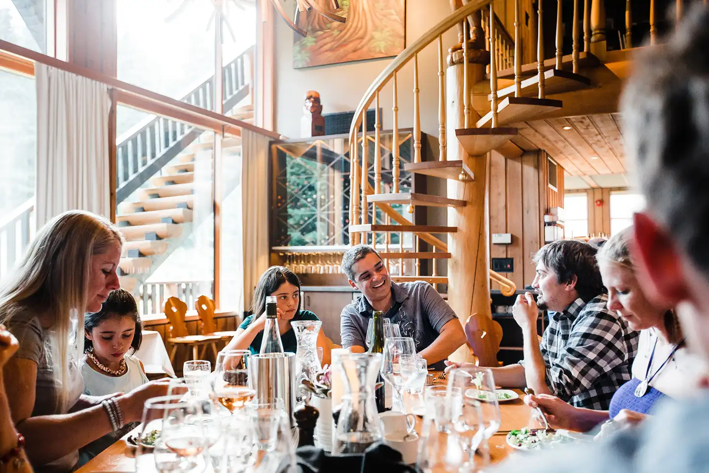 THE LODGE EXPERIENCE: COMFORT, RECOVERY, AND A TRUE ALPINE RHYTHM